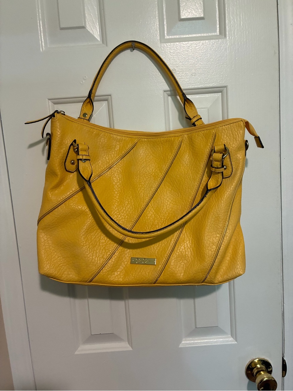 Jessica Simpson Bag